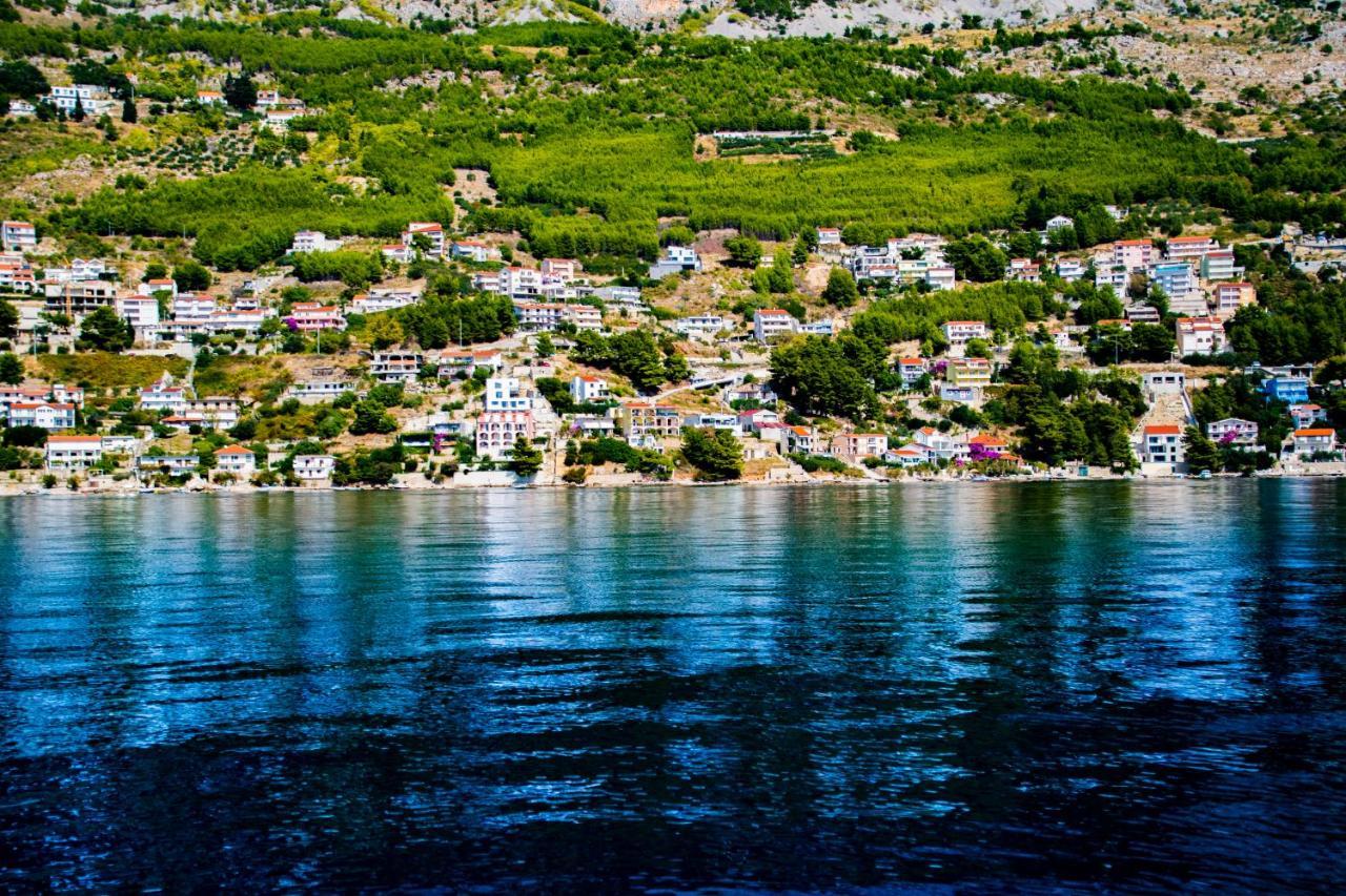 Apartments Lile By The Sea, Celina Zavode Extérieur photo