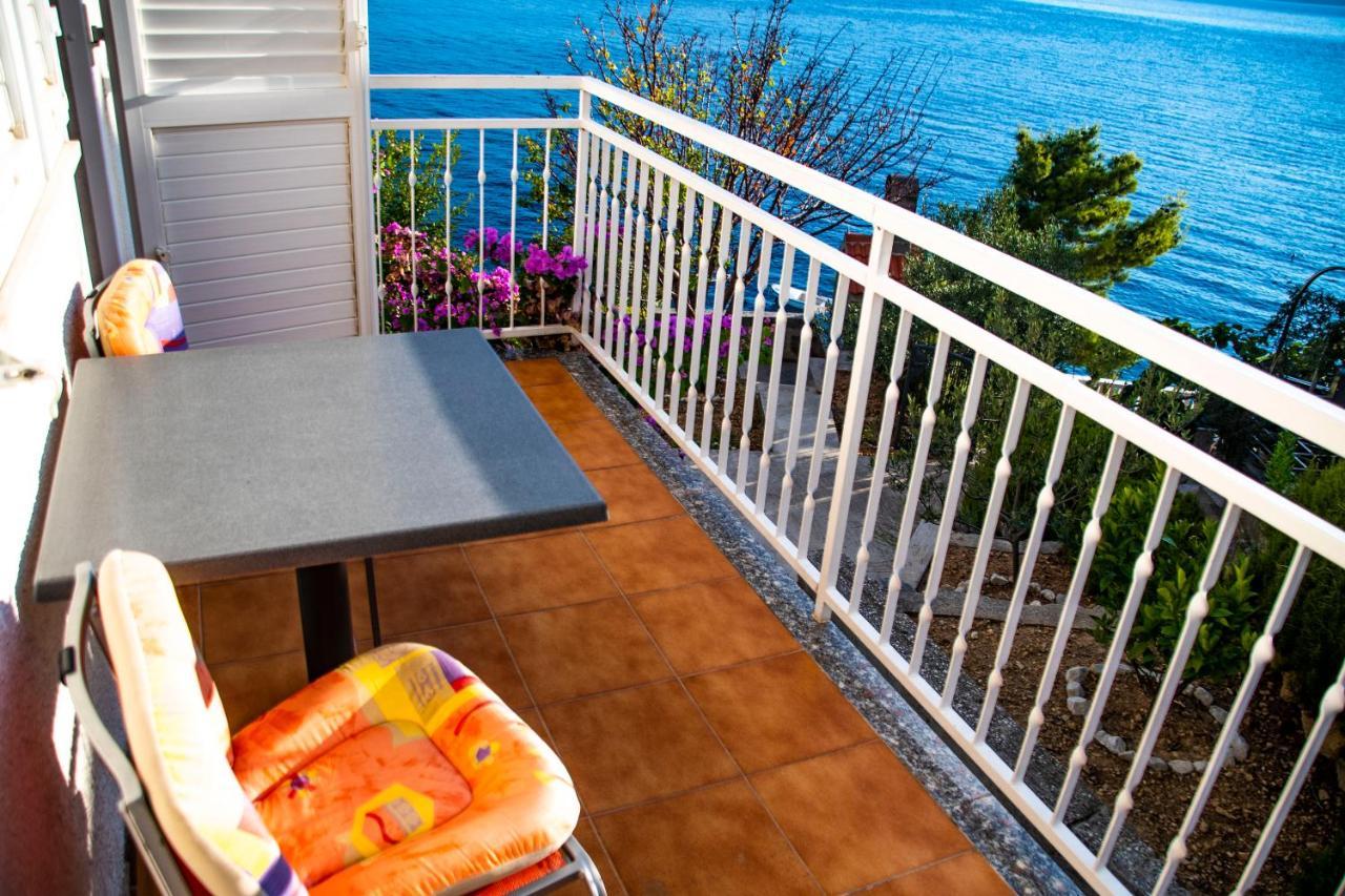 Apartments Lile By The Sea, Celina Zavode Extérieur photo